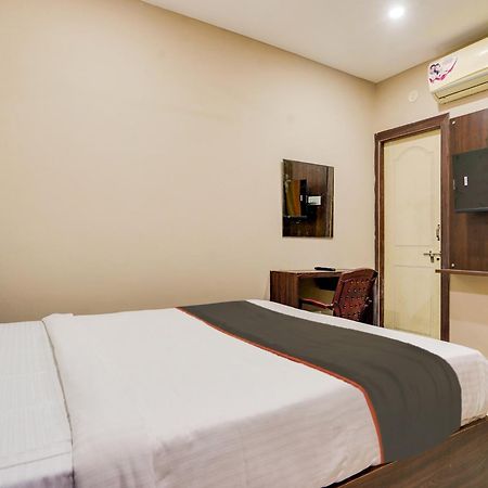 Hotel Airport Land نيودلهي المظهر الخارجي الصورة