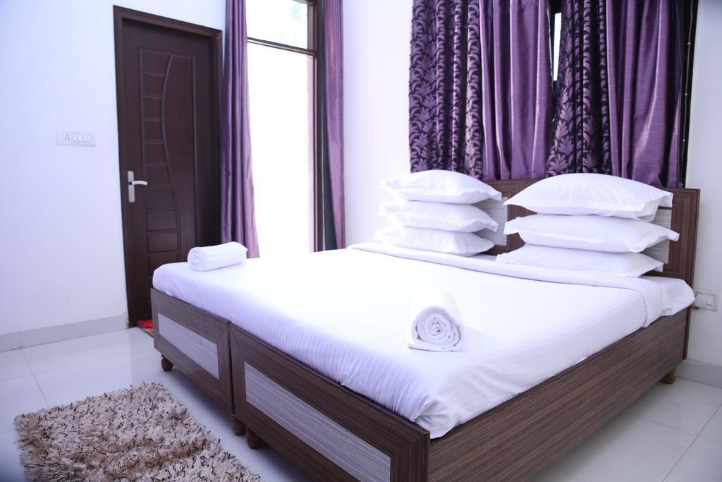 Hotel Airport Land نيودلهي الغرفة الصورة