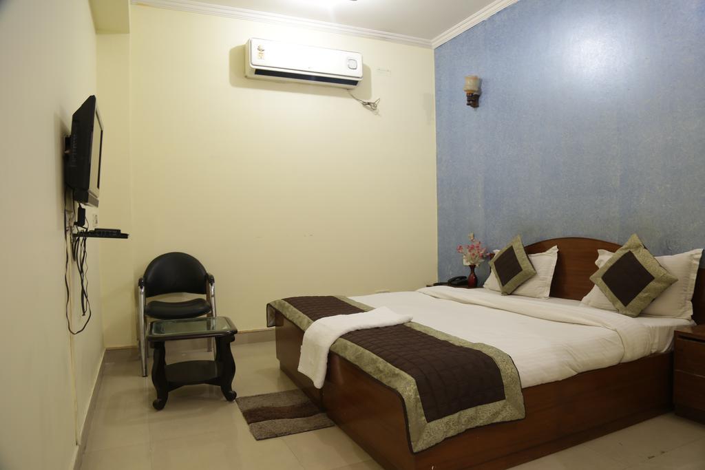 Hotel Airport Land نيودلهي المظهر الخارجي الصورة
