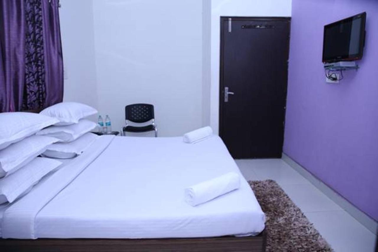 Hotel Airport Land نيودلهي المظهر الخارجي الصورة