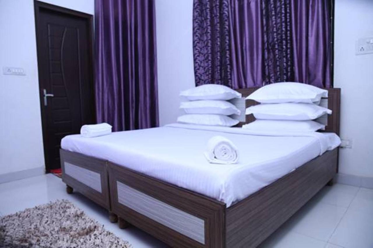 Hotel Airport Land نيودلهي المظهر الخارجي الصورة