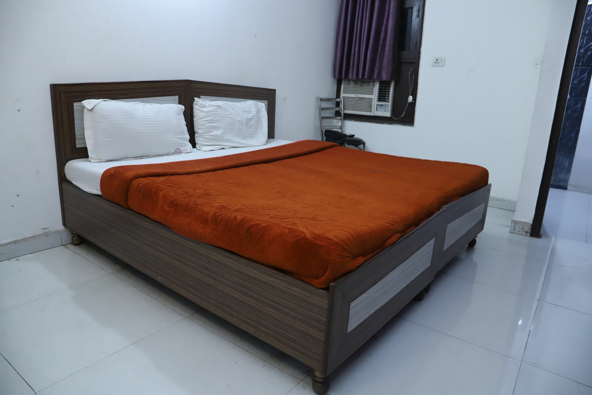 Hotel Airport Land نيودلهي المظهر الخارجي الصورة