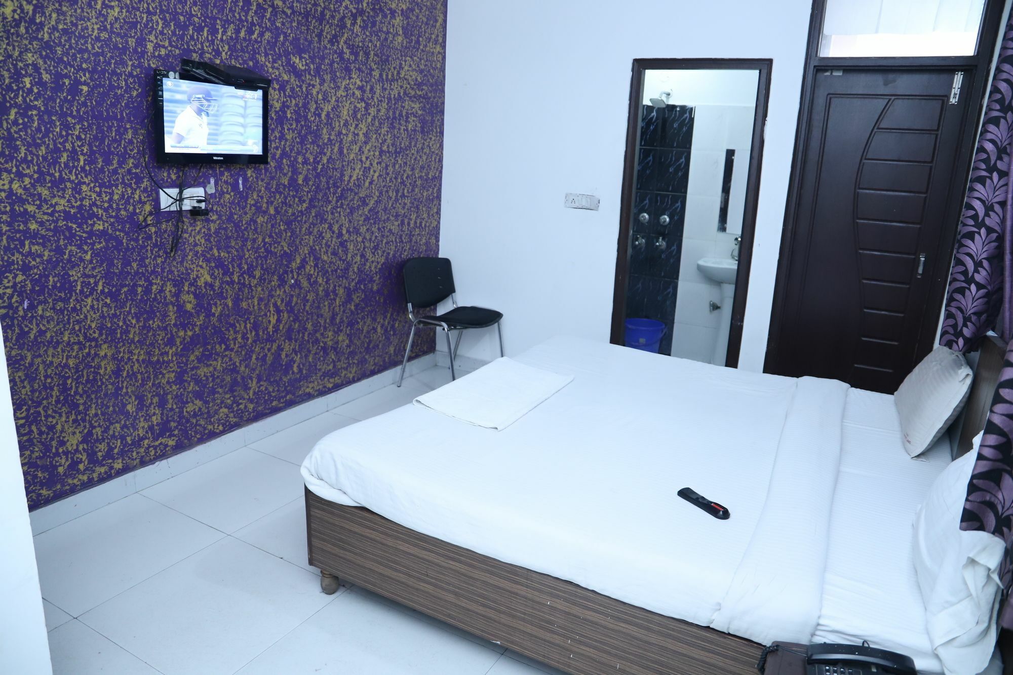 Hotel Airport Land نيودلهي المظهر الخارجي الصورة