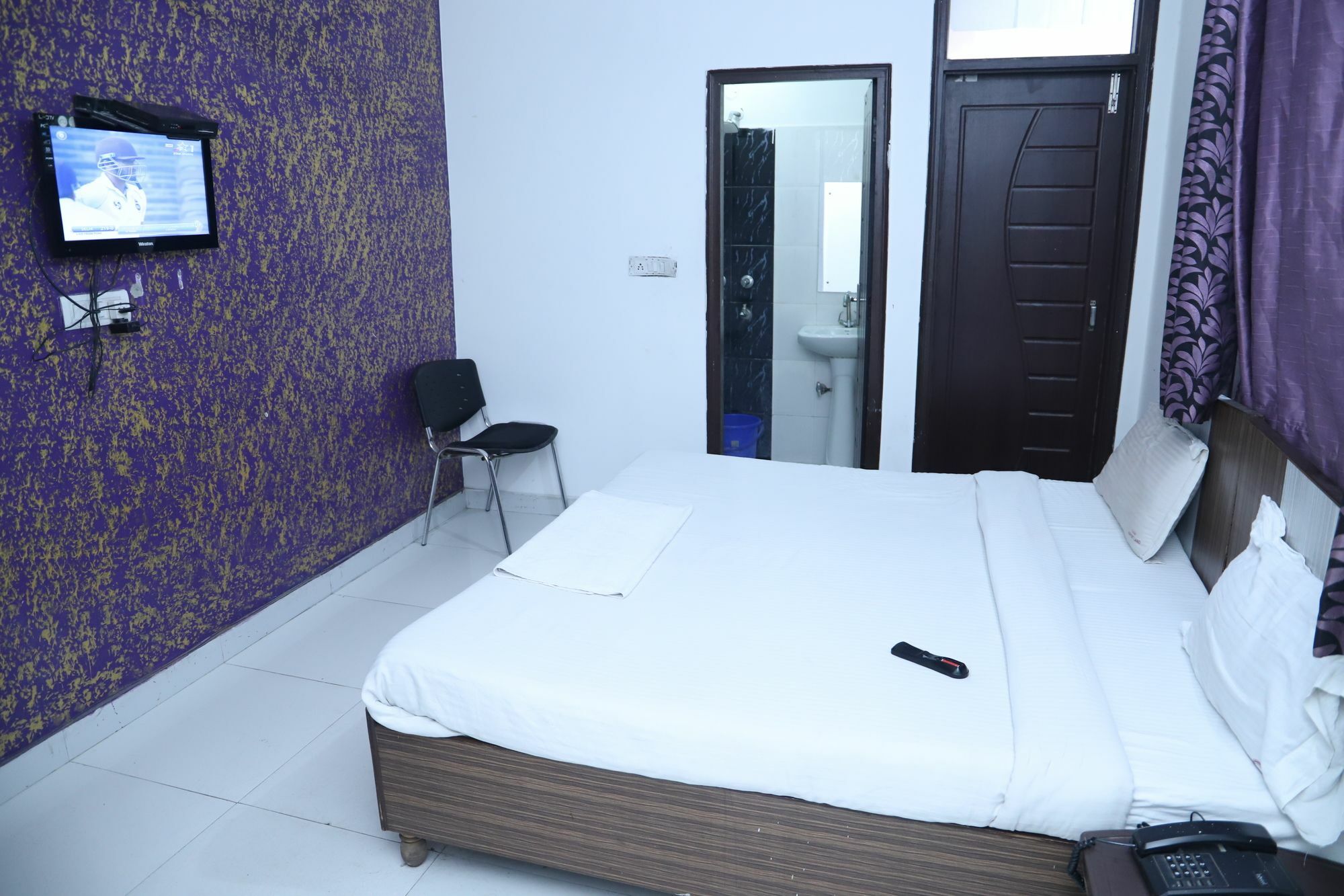 Hotel Airport Land نيودلهي المظهر الخارجي الصورة